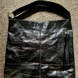 Full size HOBO brand bag in excellent used condition.